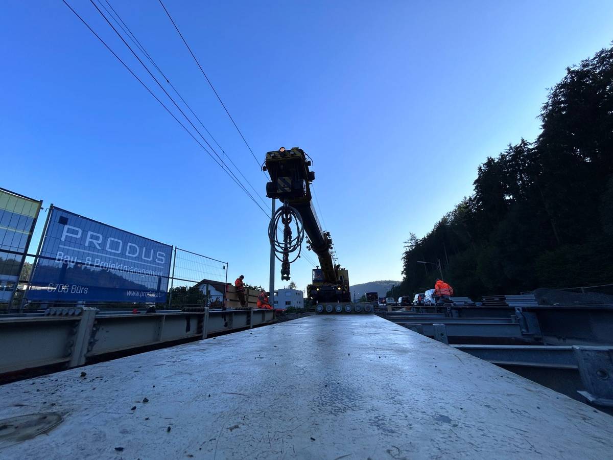 Glasfaserausbau im alpinen Gelände